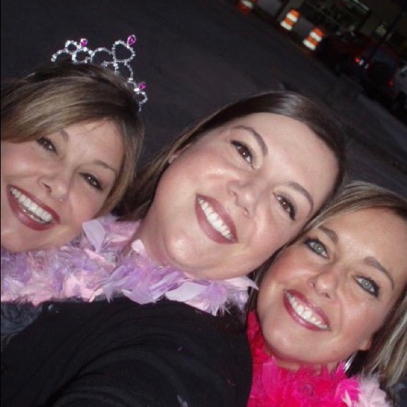 Meet your Posher, Crystal - Picture 5 of 5